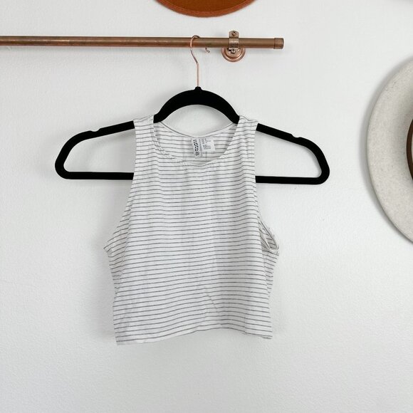 Divided crop top M - Picture 1 of 1